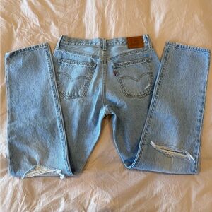 Women's Middy Straight Light Blue Distressed Jeans